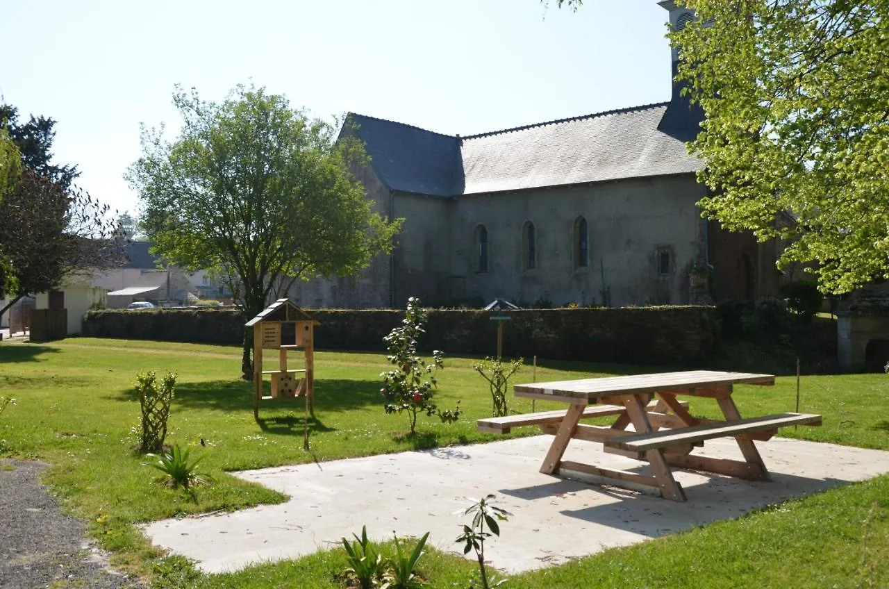 A Deux Pas De L'Oust Villa Montertelot